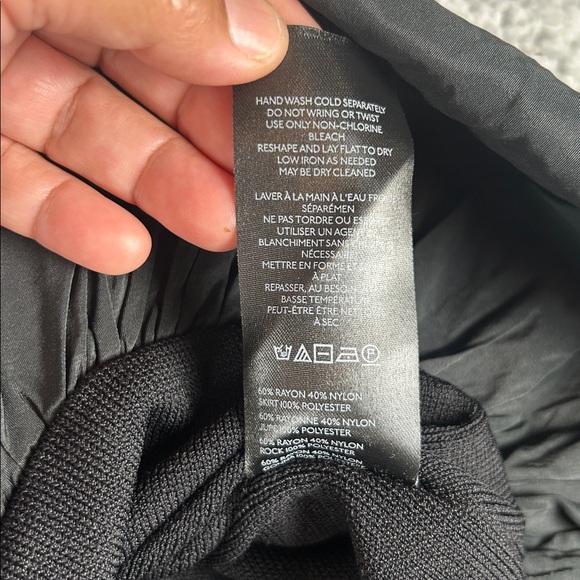 Anthropologie Bubble Crochet Crop Relaxed Black Tank Top Women’s Size XSP - Picture 14 of 16